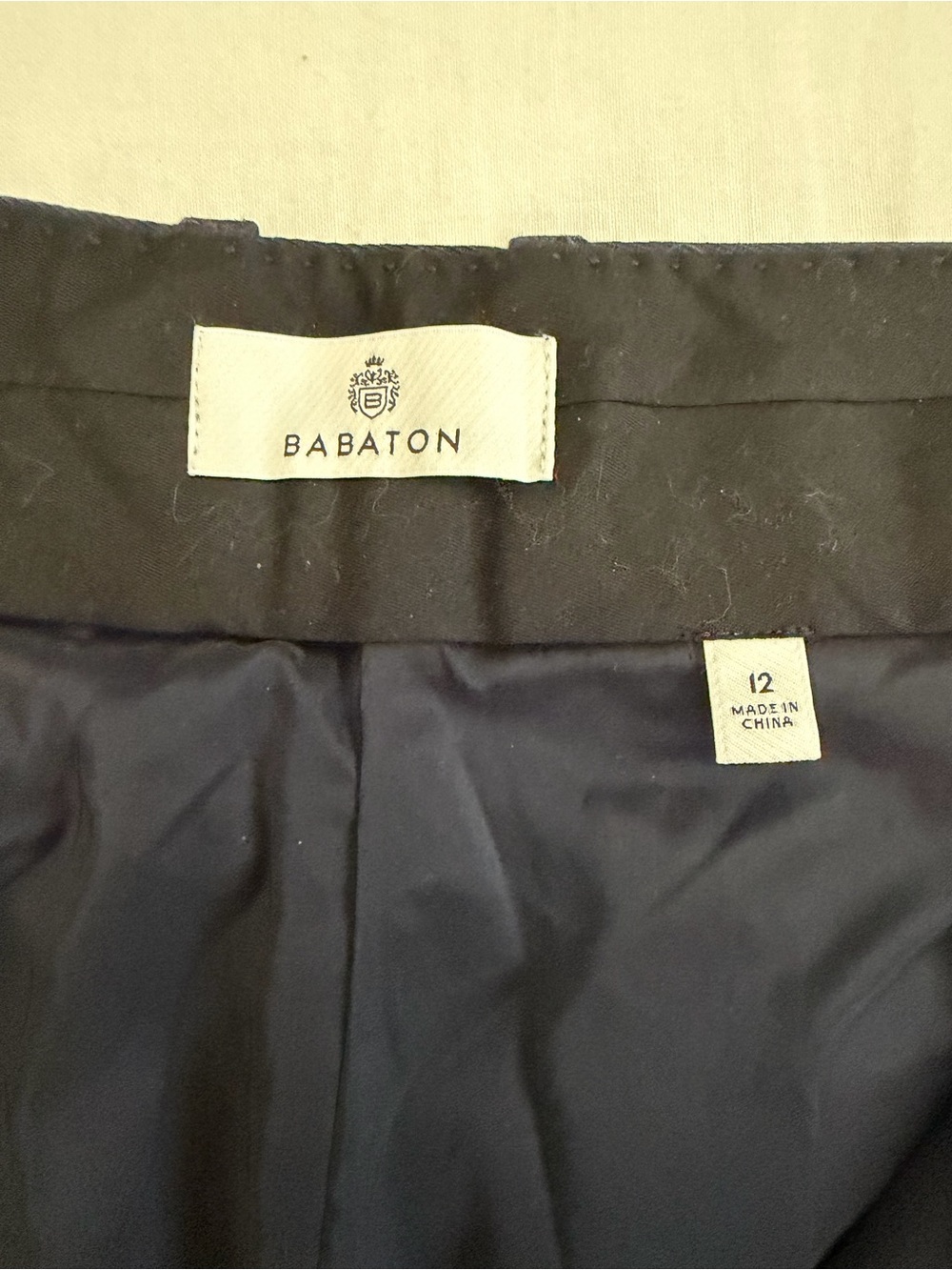 Babaton Cropped Wide-Leg Trousers - Navy - Picture 3 of 4